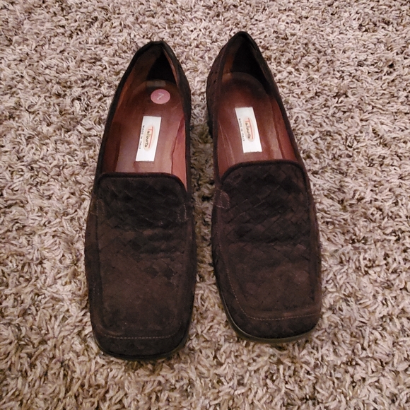 Talbot's Brown Loafers - Picture 1 of 3